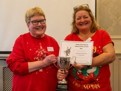 Pam Moon presenting Terri Morris with the National Youngstock Trophy -Wychbrook Desert Rose